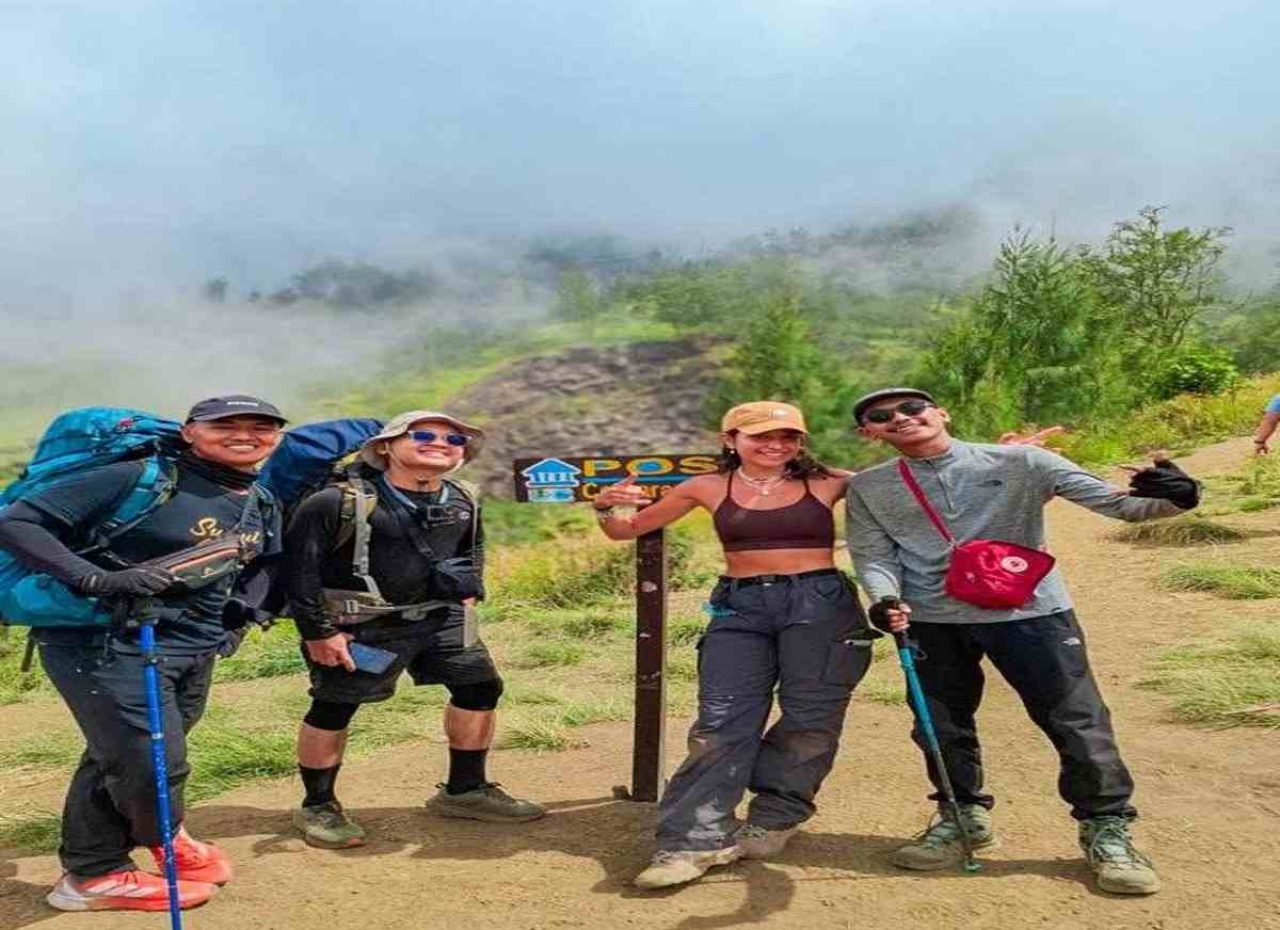 trekking-rinjani-via-sembalun-lombok Trekking Rinjani